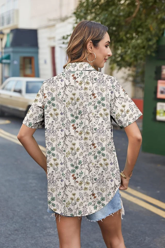Printed short-sleeve button-down shirt — view 4